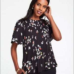 Ann Taylor Meadow Floral Pleated Top